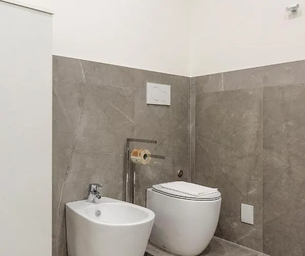 Dimora Santo Stefano: Ampia, Con Giardino Privato 公寓 博洛尼亚
