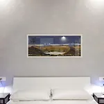 דירה Dimora Santo Stefano: Ampia, Con Giardino Privato בולוניה