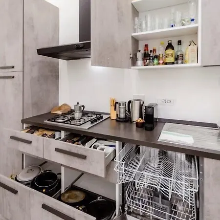 Dimora Santo Stefano: Ampia, Con Giardino Privato Appartement Bologna