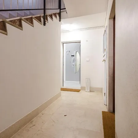 Dimora Santo Stefano: Ampia, Con Giardino Privato Bolonya