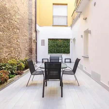 Appartement Dimora Santo Stefano: Ampia, Con Giardino Privato *