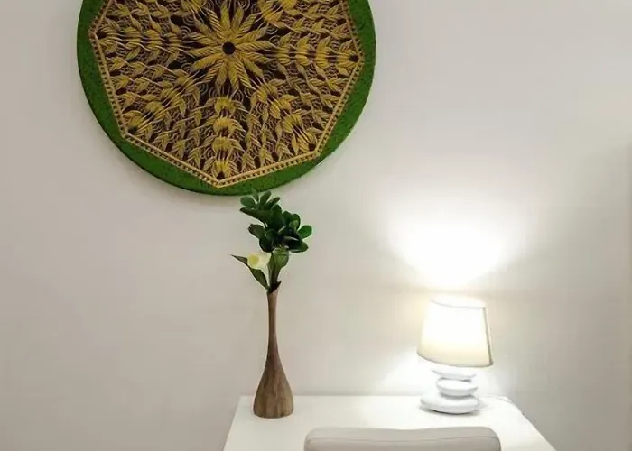 Dimora Santo Stefano: Ampia, Con Giardino Privato Lejlighed