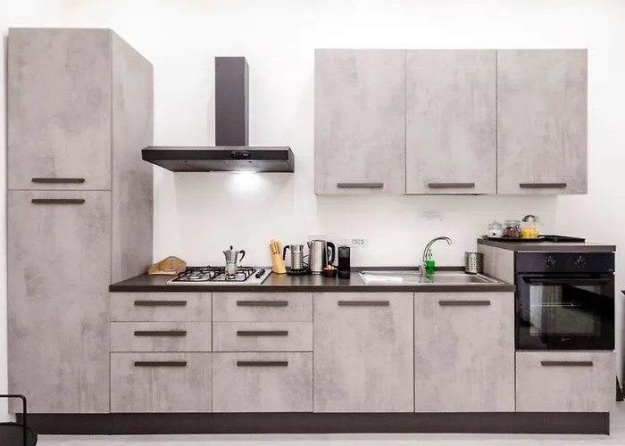 Dimora Santo Stefano: Ampia, Con Giardino Privato Lejlighed *