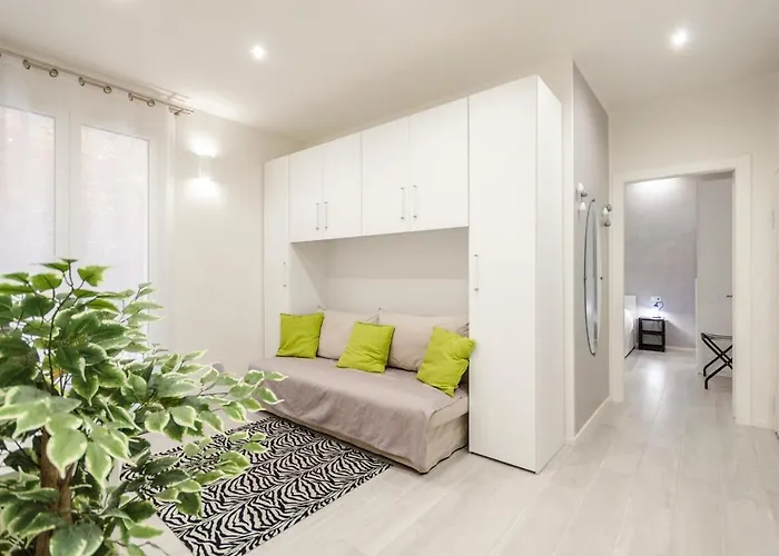 Dimora Santo Stefano: Ampia, Con Giardino Privato Lejlighed *