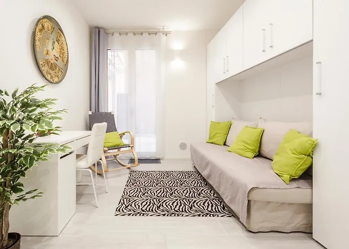 Lejlighed Dimora Santo Stefano: Ampia, Con Giardino Privato