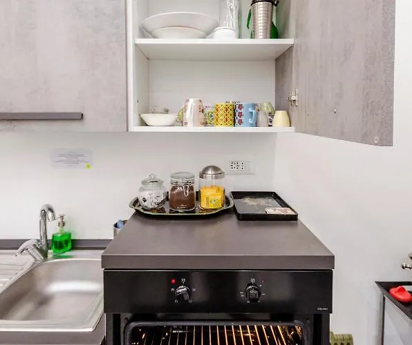 Dimora Santo Stefano: Ampia, Con Giardino Privato