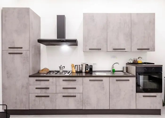 Dimora Santo Stefano: Ampia, Con Giardino Privato Апартаменты