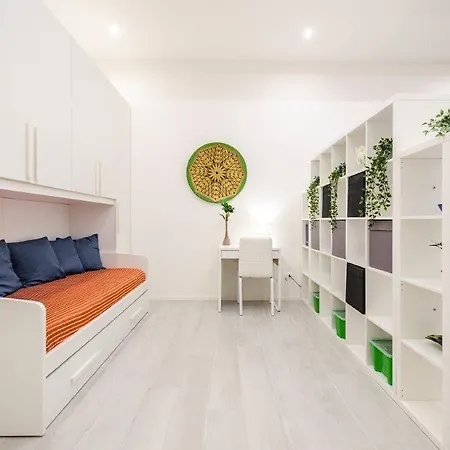 Dimora Santo Stefano: Ampia, Con Giardino Privato *