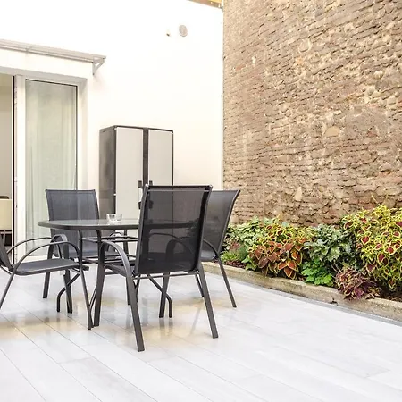 Dimora Santo Stefano: Ampia, Con Giardino Privato דירה בולוניה
