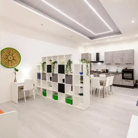 Dimora Santo Stefano: Ampia, Con Giardino Privato דירה בולוניה