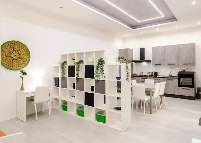 Dimora Santo Stefano: Ampia, Con Giardino Privato *