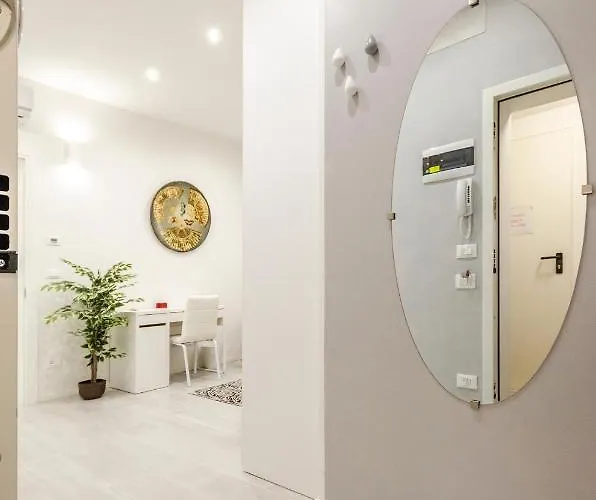 Dimora Santo Stefano: Ampia, Con Giardino Privato Bologna