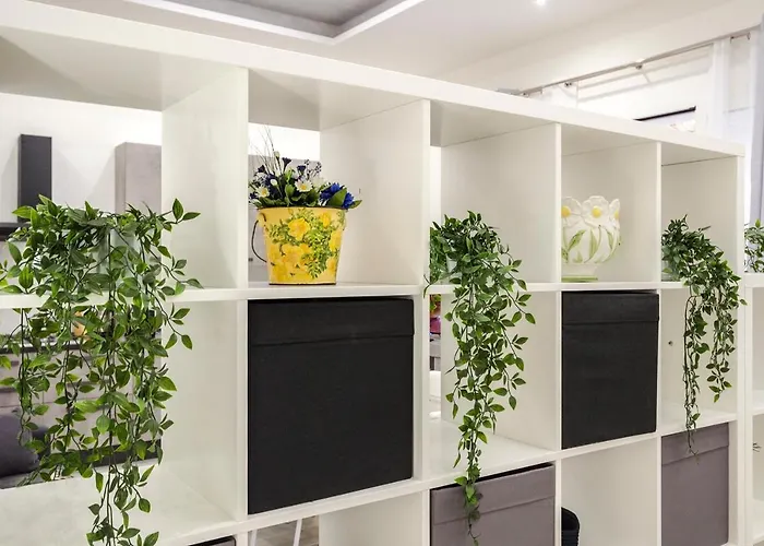 Dimora Santo Stefano: Ampia, Con Giardino Privato