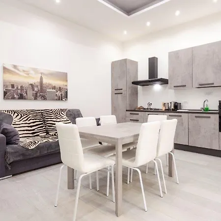 Dimora Santo Stefano: Ampia, Con Giardino Privato * Bologne