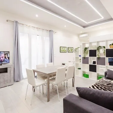 Dimora Santo Stefano: Ampia, Con Giardino Privato Appartement Bologne