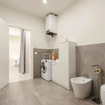 Appartement Dimora Santo Stefano: Ampia, Con Giardino Privato Bologne