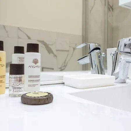 Appartement Dimora Santo Stefano: Ampia, Con Giardino Privato