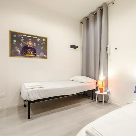 Appartement Dimora Santo Stefano: Ampia, Con Giardino Privato